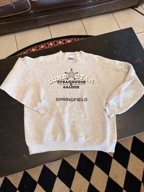 Texas Springfield Gray Crewneck Sweatshirt with Lone Star Steakhouse Logo XL
